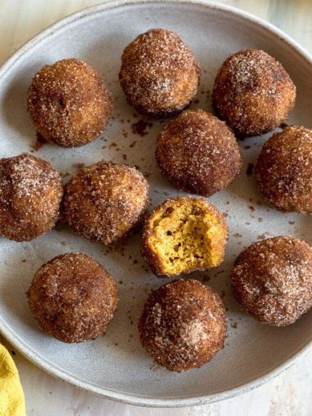 Baked Pumpkin Donut Holes Recipe