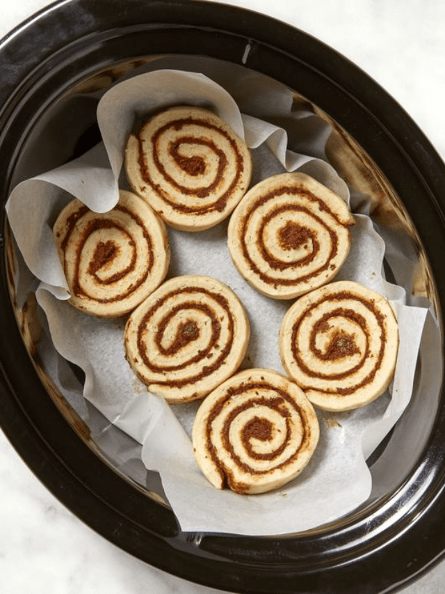 Slow Cooker Cinnamon Rolls Recipe